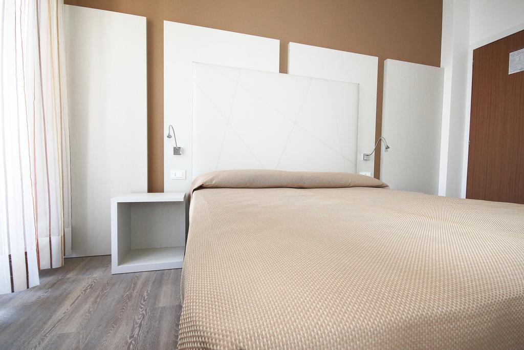 Hotel Toledo Lido di Jesolo Kültér fotó