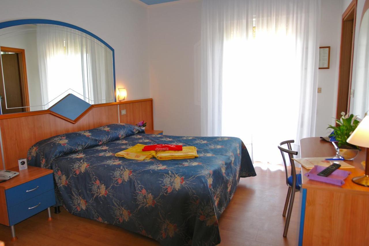 Hotel Toledo Lido di Jesolo Kültér fotó